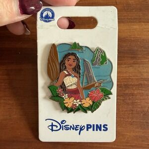 Disney Moana  Sailboat Spotlight Enamel Collectible Trading Pin 2024 New On Card